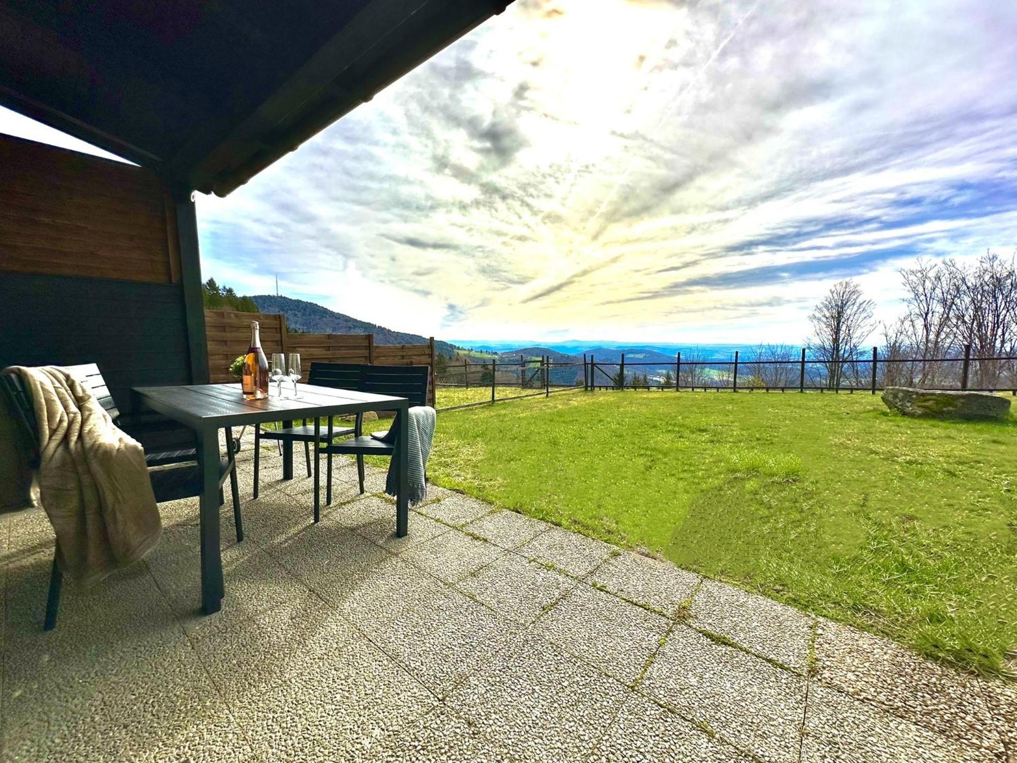 Gemuetliches Alpenblick Berg-Bungalow + Grosser Garten + Netflix! Schöfweg Extérieur photo